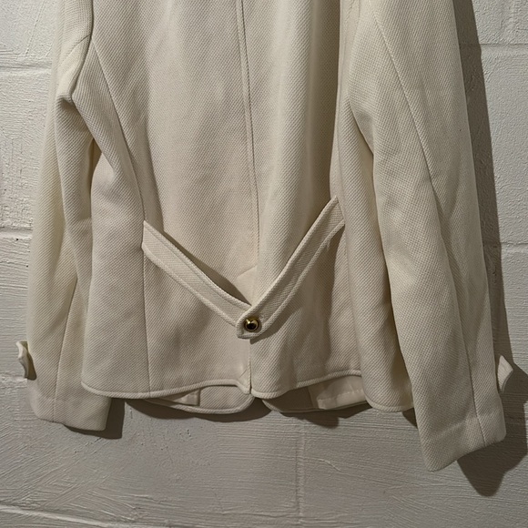 Joan Rivers Ivory Red Carpet Stretch Pique Button-Front Blazer size XS - Picture 9 of 11